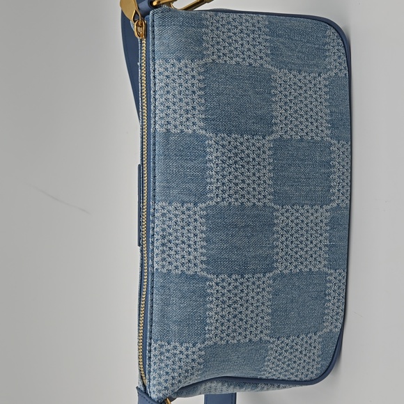 Loius Vuitton Denim Damier Limited Ed. Large Pouch - COA included - Picture 6 of 16